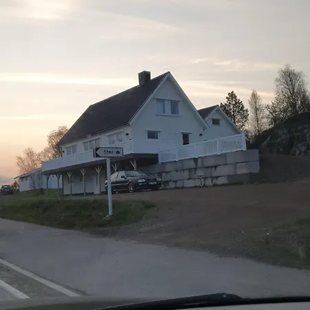 Casa vacanze Koselig Hus Med Havutsikt