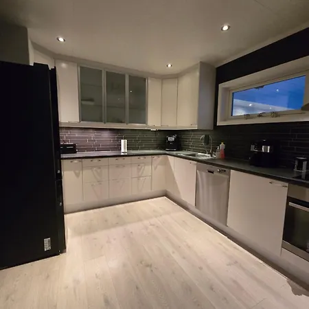 Koselig Hus Med Havutsikt Casa vacanze Sortland