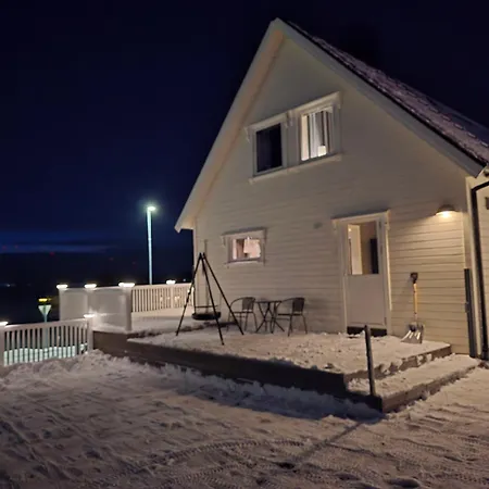 Koselig Hus Med Havutsikt *